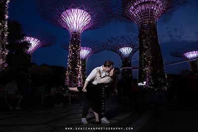 Night portrait photography in Singapore