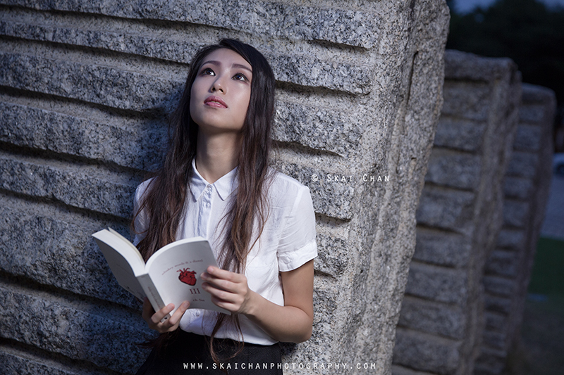 School girl themed night photoshoot with Ng Shinyi at National Museum of Singapore