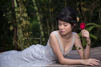High-End Garden Bridal Photoshoot - Robyn Skye