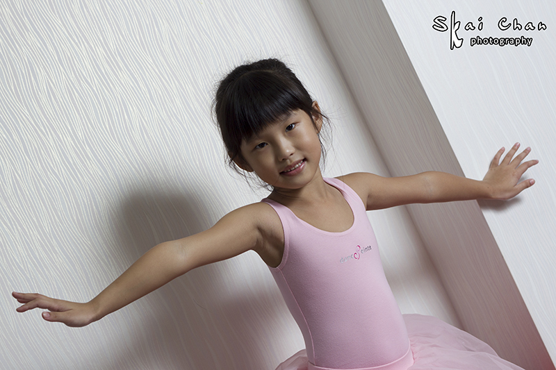 Indoor children photoshoot with Dchane at Joyous Nails Seng Kang