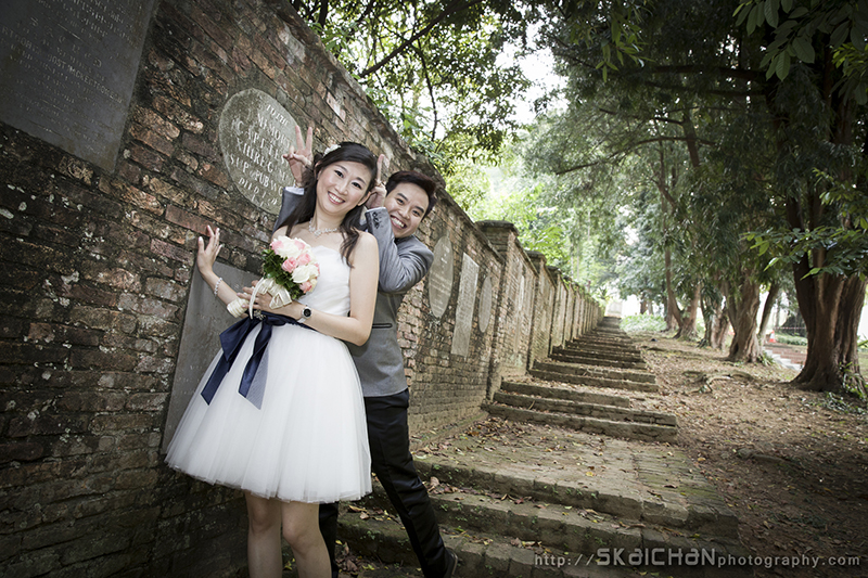 Pre-Wedding photoshoot with Peter and Peiwei at Registries of Marriages Singapore, Fort Canning Park Pre-Wedding photoshoot with Peter and Peiwei at Registries of Marriages Singapore, Fort Canning Park
