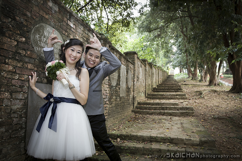 Pre-Wedding photoshoot with Peter and Peiwei at Registries of Marriages Singapore, Fort Canning Park Pre-Wedding photoshoot with Peter and Peiwei at Registries of Marriages Singapore, Fort Canning Park