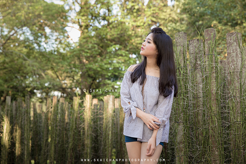 Lifestyle botanical garden photoshoot with Erica Chan at Singapore Botanic Gardens