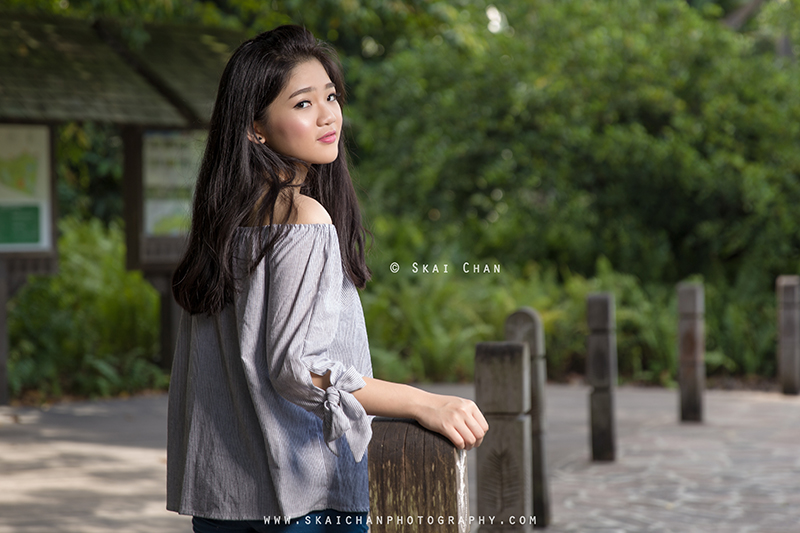 Lifestyle botanical garden photoshoot with Erica Chan at Singapore Botanic Gardens