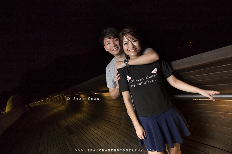 Night couple portrait photoshoot with Huiting & Shengyang at Henderson Waves Night couple portrait photoshoot with Huiting & Shengyang at Henderson Waves