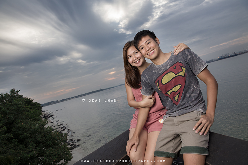 Sunset couple photoshoot with Kaiwei & Stella at Punggol Ranch