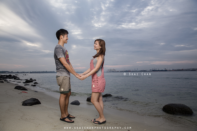 Sunset couple photoshoot with Kaiwei & Stella at Punggol Ranch