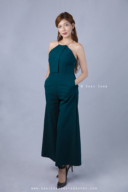 Fashion modelling portfolio photoshoot with Lovelle Cengiya at makeshift studio at Gold's Gym Singapore @ NTU Alumni Club