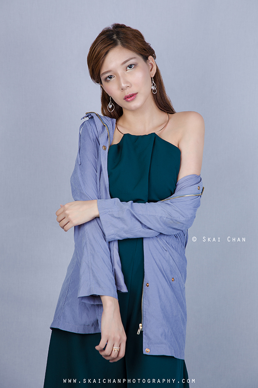 Fashion modelling portfolio photoshoot with Lovelle Cengiya at makeshift studio at Gold's Gym Singapore @ NTU Alumni Club
