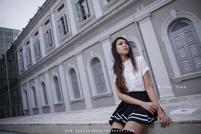 School girl themed night photoshoot with Ng Shinyi at National Museum of Singapore