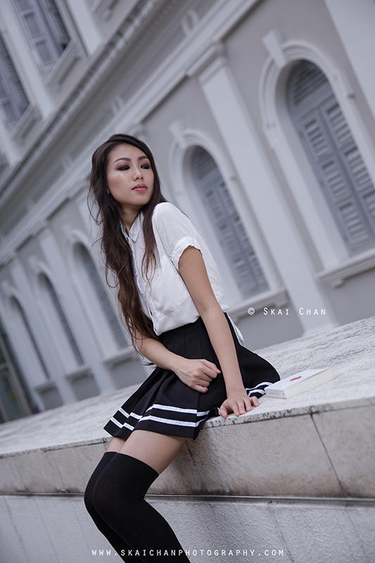 School girl themed night photoshoot with Ng Shinyi at National Museum of Singapore