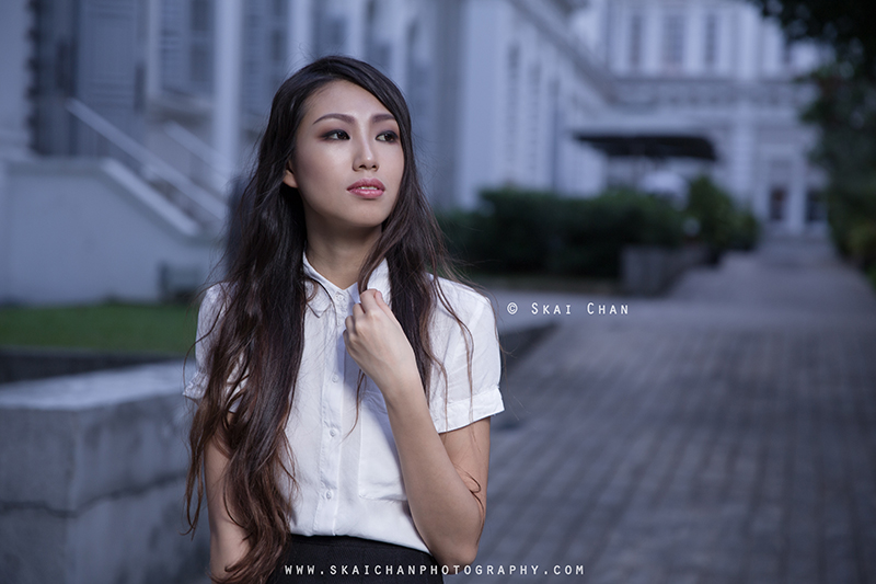 School girl themed night photoshoot with Ng Shinyi at National Museum of Singapore