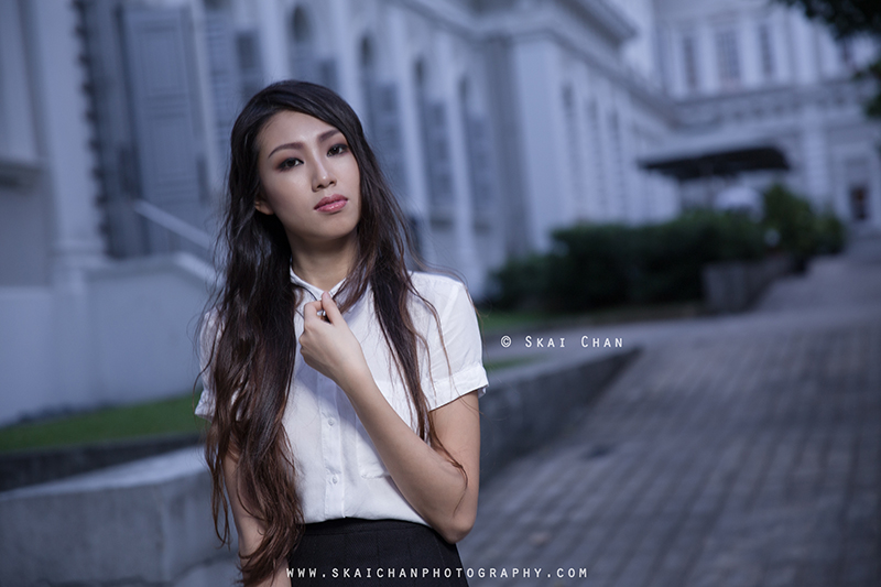 School girl themed night photoshoot with Ng Shinyi at National Museum of Singapore