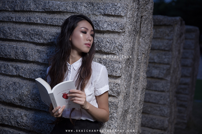 School girl themed night photoshoot with Ng Shinyi at National Museum of Singapore