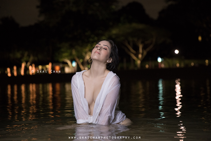 Night Art photoshoot with Val G at Palawan Beach (Sentosa)