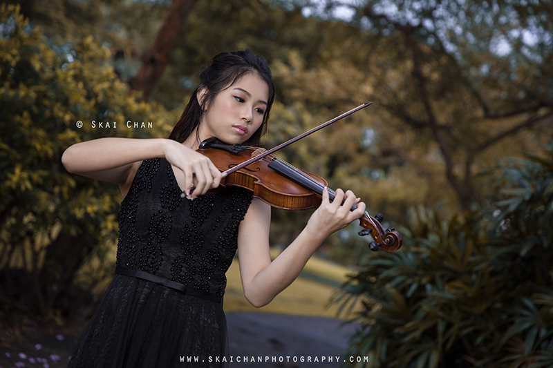 Night violin portrait photoshoot with Ha Eun at Gardens by the Bay East Night violin portrait photoshoot with Ha Eun at Gardens by the Bay East