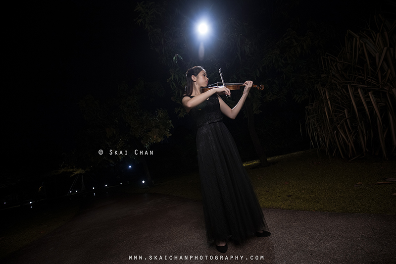 Night violin portrait photoshoot with Ha Eun at Gardens by the Bay East Night violin portrait photoshoot with Ha Eun at Gardens by the Bay East