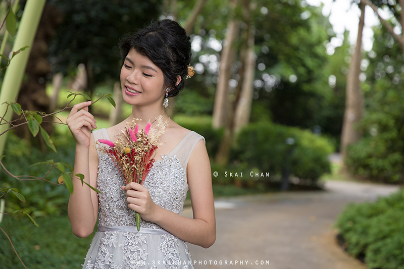 Garden Bridal / Wedding photoshoot with Robyn Skye at Gardens by the Bay