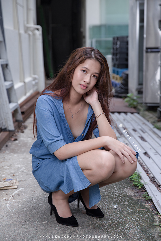 Fashion photoshoot with Melanie at Pearl's Hill Terrace