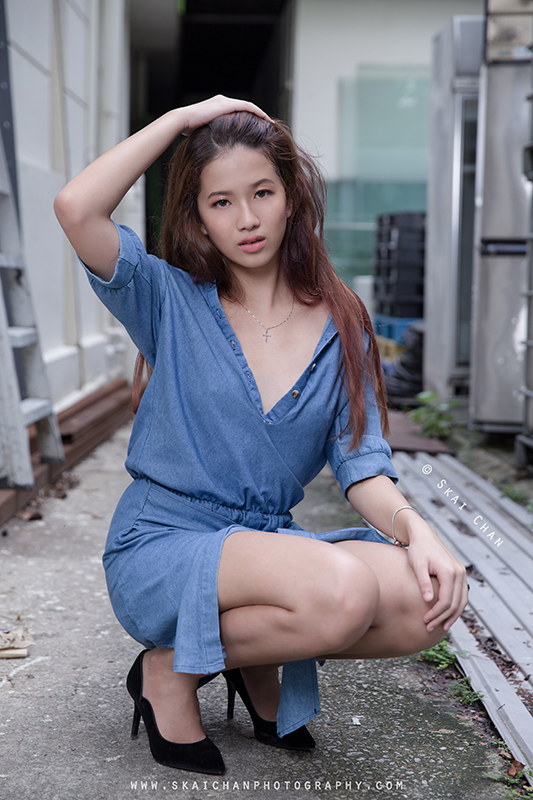 Fashion photoshoot with Melanie at Pearl's Hill Terrace