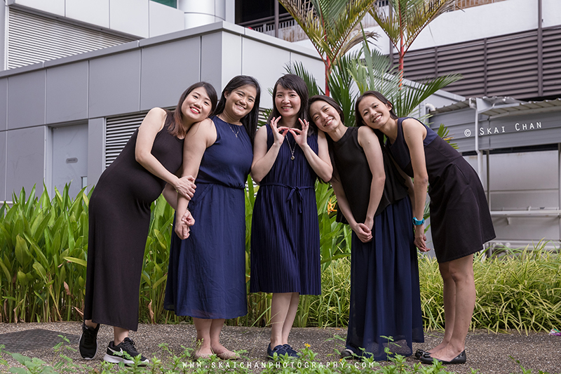 Friends portrait photoshoot with Delphine & friends Seto at National University of Singapore (NUS)