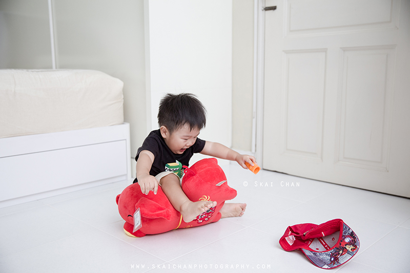 Indoor children photoshoot with Nicholas Chan Jun En at home