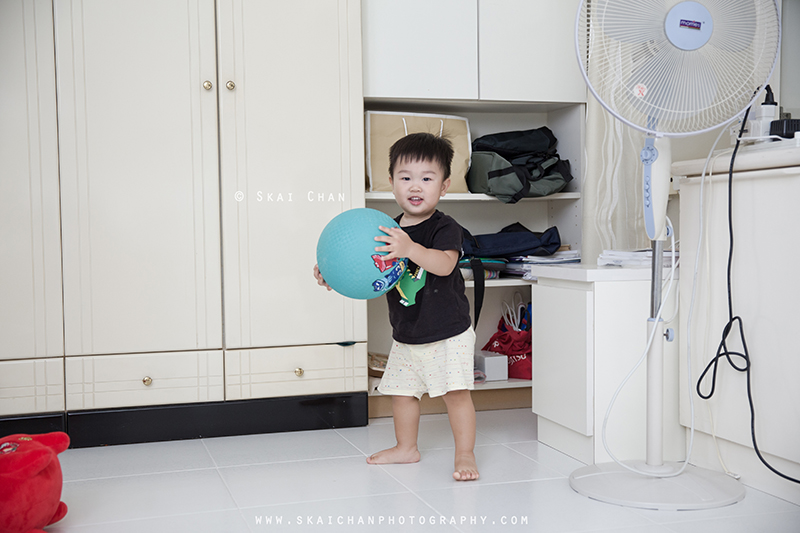 Indoor children photoshoot with Nicholas Chan Jun En at home