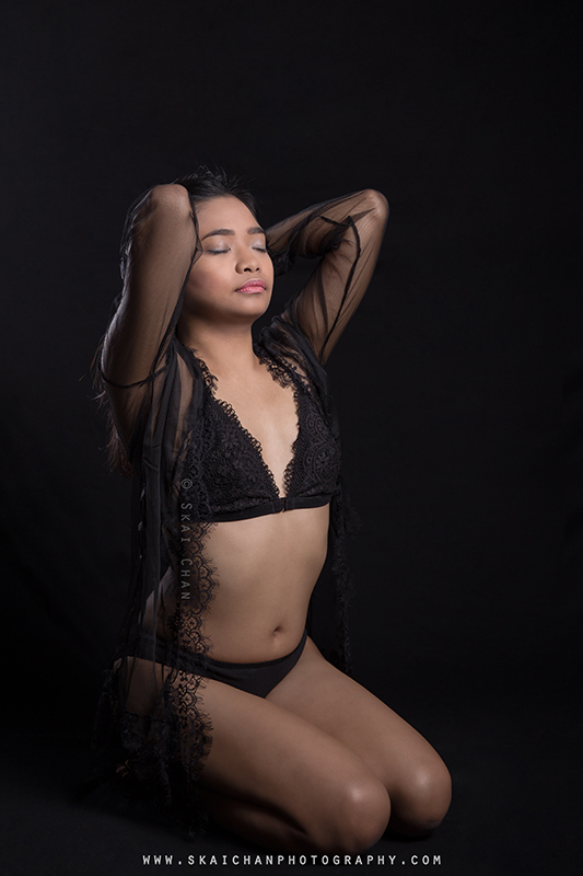 Lingerie photoshoot with Tantiara Rosli at Tanjong Pagar (photography studio)