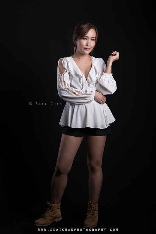 Corporate portrait photoshoot with Hair and Makeup Artist (HMUA) Ivy Tan at Tanjong Pagar (photography studio)