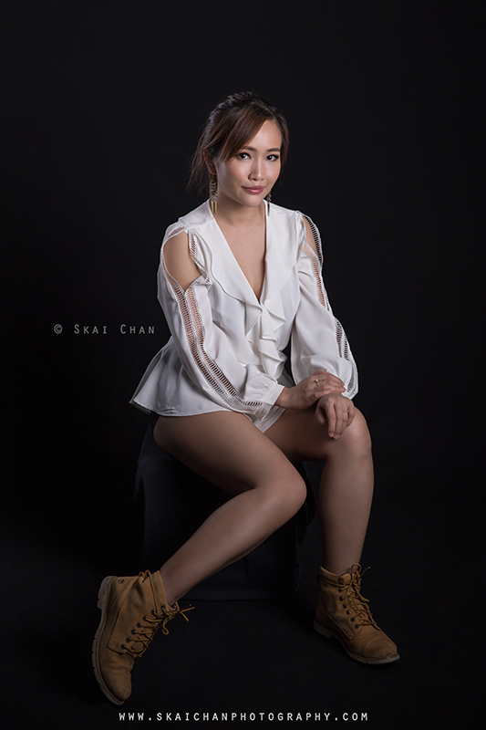 Corporate portrait photoshoot with Hair and Makeup Artist (HMUA) Ivy Tan at Tanjong Pagar (photography studio)