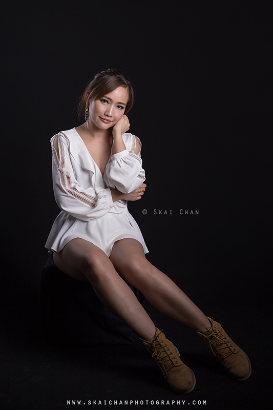 Corporate portrait photoshoot with Hair and Makeup Artist (HMUA) Ivy Tan at Tanjong Pagar (photography studio)