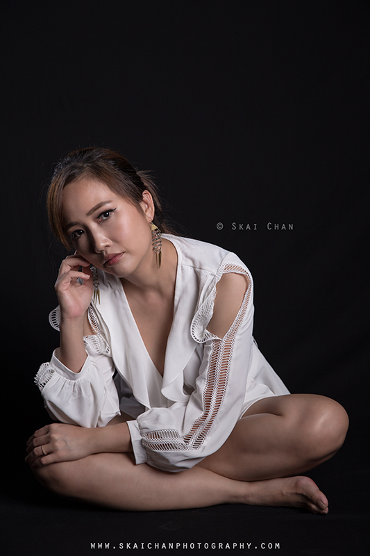 Corporate portrait photoshoot with Hair and Makeup Artist (HMUA) Ivy Tan at Tanjong Pagar (photography studio)