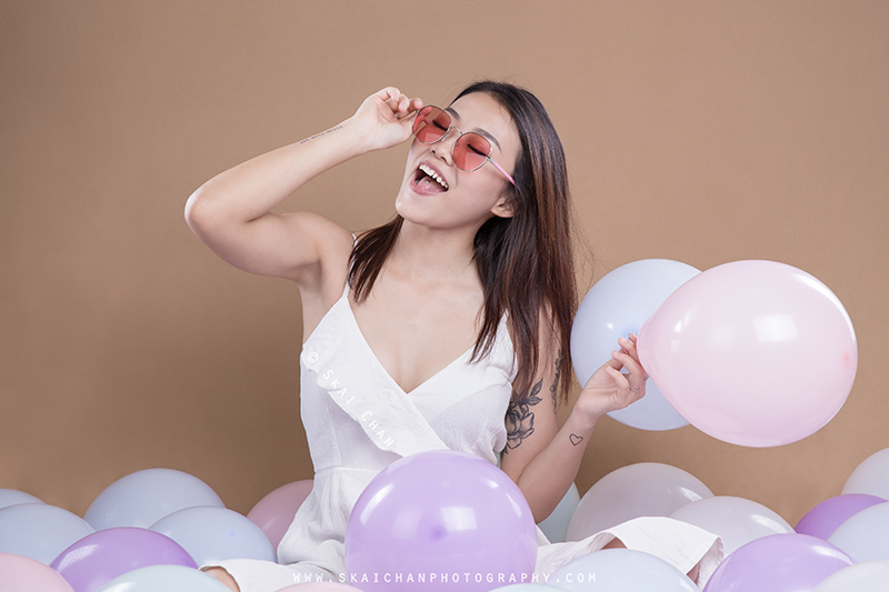 Cute balloon themed photoshoot with Jasmine Tan at Tanjong Pagar (photography studio)