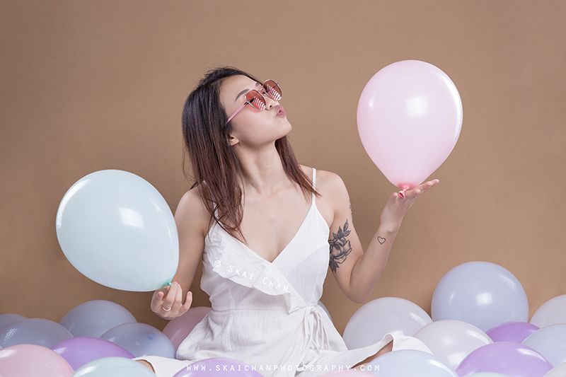 Cute balloon themed photoshoot with Jasmine Tan at Tanjong Pagar (photography studio)
