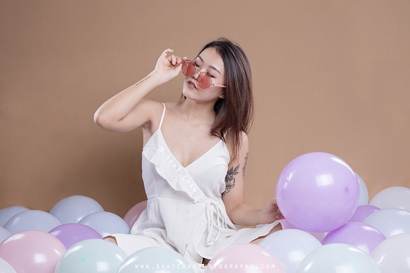 Cute balloon themed photoshoot with Jasmine Tan at Tanjong Pagar (photography studio)