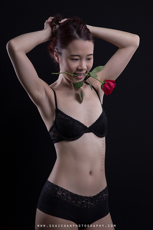 Red rose themed romantic lingerie photoshoot with Cheryl Alicia Chua at Tanjong Pagar (studio)