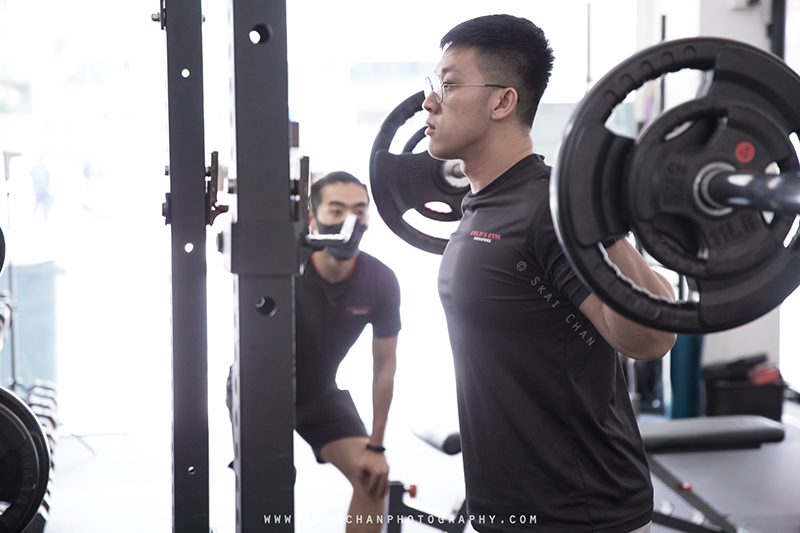 Commercial personal training photoshoot with Gold's Gym Singapore at various gym outlets Commercial personal training photoshoot with Gold's Gym Singapore at various gym outlets