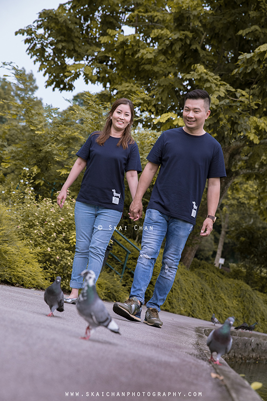 Outdoor casual couple photoshoot with Andrew & Joelle at Dempsey Hill & Singapore Botanic Gardens