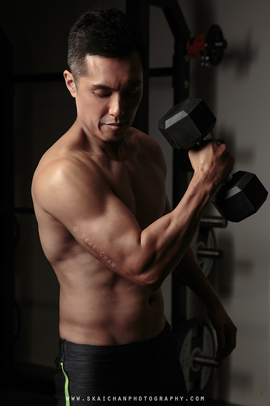 Men's fitness gym photoshoot with Liu Wing Lun at Gold's Gym Singapore, Hong Kong Street outlet Men's fitness gym photoshoot with Liu Wing Lun at Gold's Gym Singapore, Hong Kong Street outlet