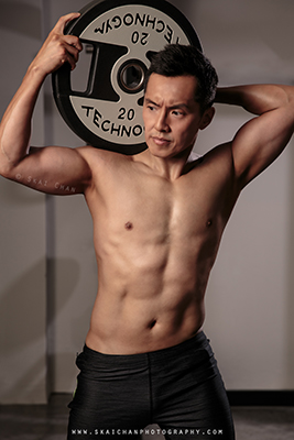 Indoor High-End Men's Physique Gym Photoshoot - Liu Wing-Lun @ Gold's Gym Singapore @ Hong Kong Street