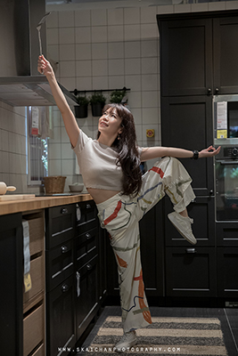 Indoor Casual Yoga & Lifestyle Photoshoot - Mel @ IKEA Alexandra