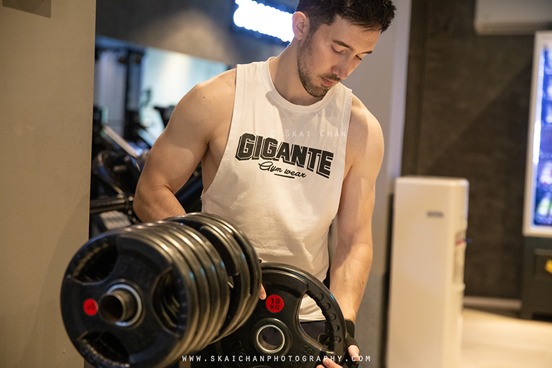 Men's fitness gym photoshoot with Lukas Berger at GymHaus Men's fitness gym photoshoot with Lukas Berger at GymHaus