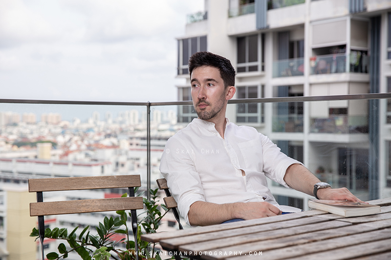 Home lifestyle portrait photoshoot with Lukas Berger at Home