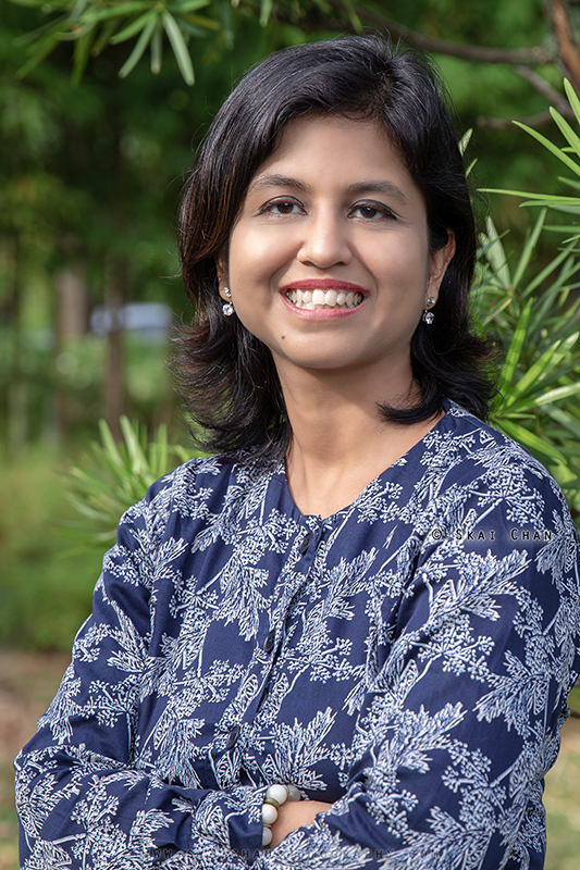 Outdoor Corporate photoshoot with Nishtha at Serene Garden, Gardens by the Bay