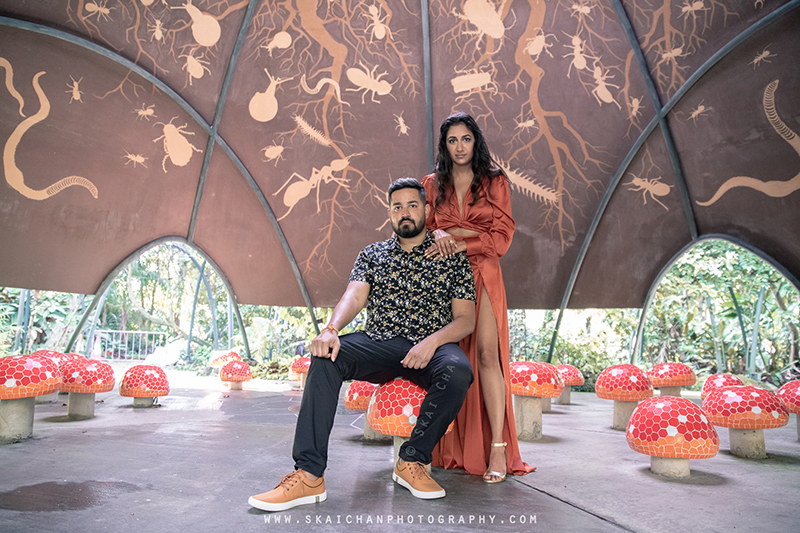Outdoor casual couple photoshoot with Elvis Philip & Monali P at World of Plants (Gardens By The Bay)