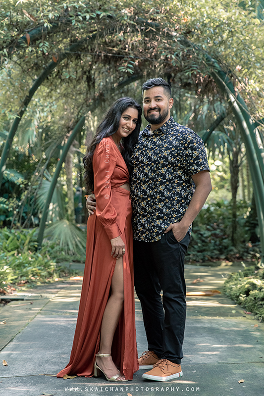 Outdoor casual couple photoshoot with Elvis Philip & Monali P at World of Plants (Gardens By The Bay)