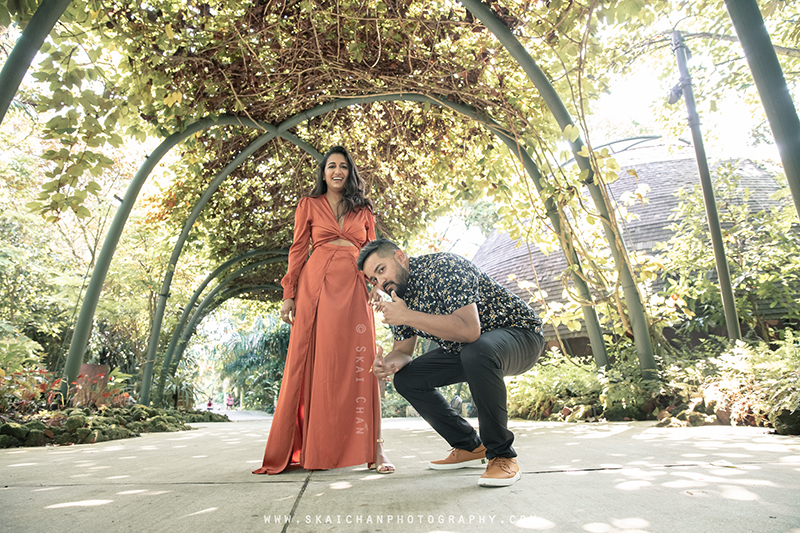 Outdoor casual couple photoshoot with Elvis Philip & Monali P at World of Plants (Gardens By The Bay)