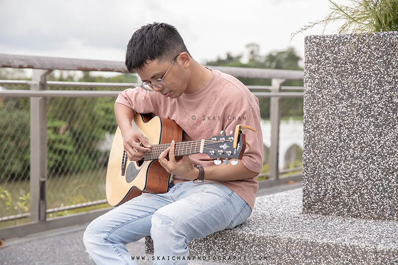Music Guitar portrait photoshoot with Barry Chow @ PassionWave (Jurong Lake Gardens)