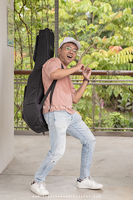 Outdoor Guitar Photoshoot - Barry Chow @ PassionWave (Jurong Lake Gardens)