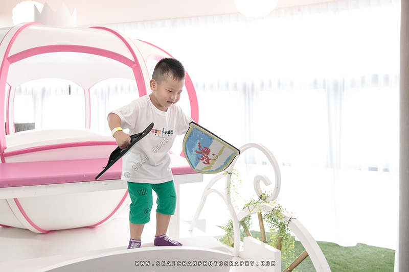 Children photoshoot with Katie, Karie & Friends at The Tiara Society @ Coastal PlayGrove (ECP)